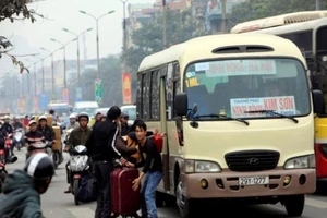 Xử nghiêm nạn xe dù, bến cóc ở Hà Nội và TP.HCM