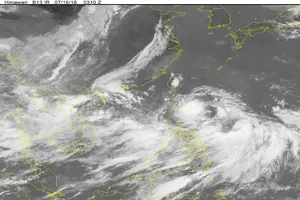 Vùng áp thấp mới có thể thành bão khi vào biển Đông