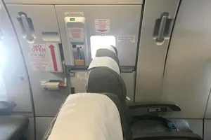 Vietnam Airlines bị 'tố' lắp thêm ghế ở lối thoát hiểm