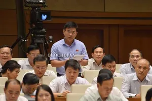 Đổi 100 USD phát hiện ngay, nhà xây trái phép thì không