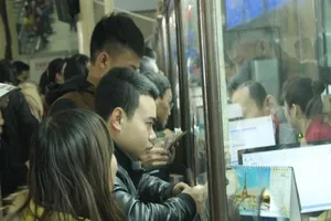 Giảm vé tàu cho giáo viên, công an, quân đội,...