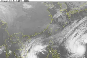 Thủ tướng chỉ đạo ứng phó bão số 9 đang hướng vào đất liền