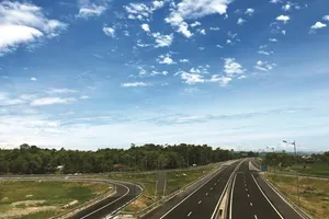 Điều chỉnh lưu thông trên cao tốc Đà Nẵng - Quảng Ngãi