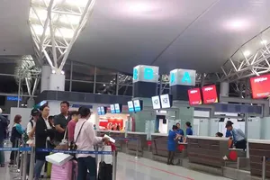 Sự cố hàng không liên tiếp: Đặt tính mạng dân lên hàng đầu