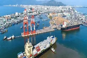 Cảng Quy Nhơn bất ngờ hủy Đại hội cổ đông