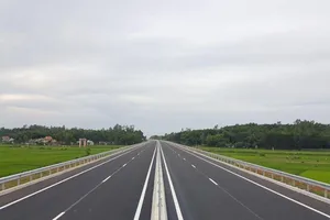 Tuần sau, Bộ GTVT giới thiệu dự án đường bộ cao tốc Bắc – Nam