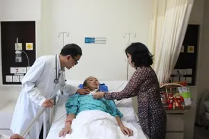 Đi khám bệnh không cần phải mang thẻ bảo hiểm, giấy tờ