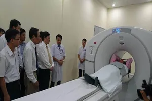 Phấn đấu năm 2020 khoảng 90% dân số có thẻ bảo hiểm y tế