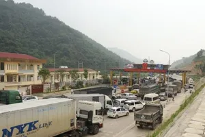 Tạm thời miễn phí BOT cho dân quanh trạm Hòa Lạc – Hòa Bình