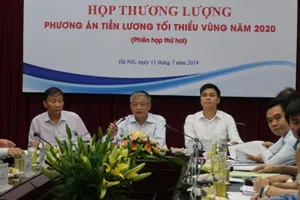 Tranh luận về mức tăng lương cho người lao động năm 2020