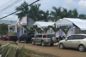 Bộ Nội vụ yêu cầu kiểm tra vụ đám cưới xa hoa ở Sóc Trăng