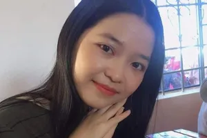 Sân bay Nội Bài lưu ảnh nữ sinh trước khi mất liên lạc 