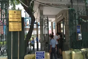 Bộ GTVT không nhận hoa, tiếp khách ngày thành lập ngành