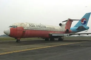 Xin đổi 3 suất dưỡng lão lấy máy bay ở Nội Bài