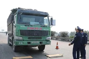 Chở quá tải, 535 tài xế bị tước giấy phép lái xe