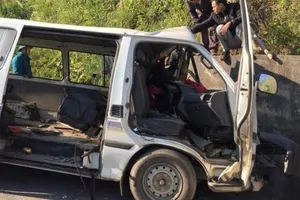 Xe đoàn từ thiện gặp nạn khiến 3 người chết đeo biển số giả