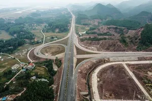 Xem xét chuyển đổi hình thức đầu tư cao tốc Bắc-Nam