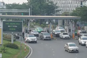 Hoàn thành thu phí vào sân bay trong quý II-2020