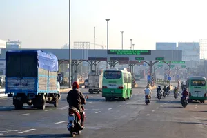 Tạm dừng thu phí BOT cầu Đồng Nai từ 24-8