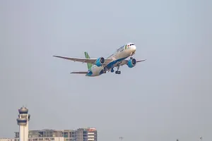 Khôi phục nhiều đường bay thương mại quốc tế thường lệ