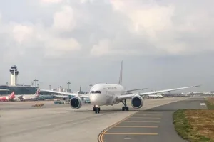 Khẩn trương xây nhà ga mới ở sân bay Tân Sơn Nhất