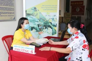 Người dân được nhận gộp hai tháng lương hưu