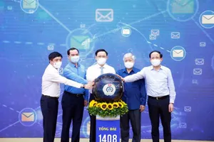 Chủ tịch Quốc hội: Ưu tiên Vắc-xin cho công nhân và người dân nghèo