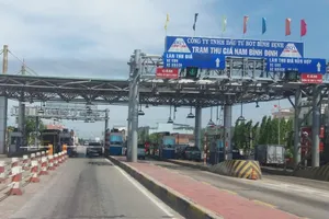 Bộ GTVT quyết định kiểm tra thu phí không dừng trên toàn quốc