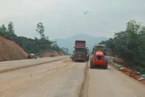 Bộ GTVT đề nghị Quảng Bình cam kết chịu trách nhiệm với 2 dự án giao thông