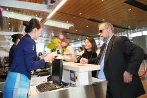 Đường bay quốc tế nối lại sau đại dịch COVID-19.