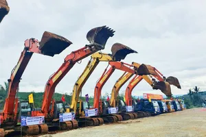 Bộ GTVT yêu cầu thi công ngay 12 dự án cao tốc Bắc – Nam vừa khởi công