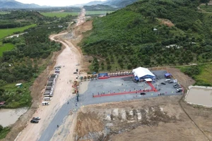 Bộ GTVT đã giải ngân gần 48.000 tỉ đồng cho nhiều dự án giao thông