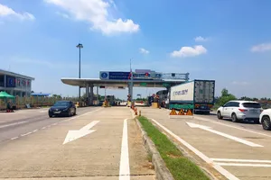 VEC thu phí hơn 4.500 tỉ đồng từ bốn tuyến cao tốc