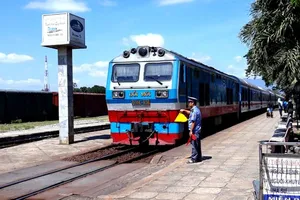 Bộ GTVT nêu lý do khôi phục tuyến đường sắt Tháp Chàm - Đà Lạt