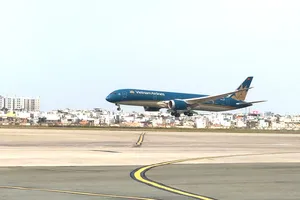 Phát hiện nhiều vụ uy hiếp an toàn bay khu vực sân bay Nội Bài