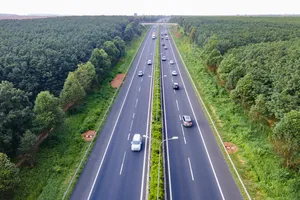 Bộ Xây dựng đề xuất đơn vị mở rộng cao tốc TP.HCM - Long Thành