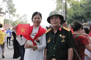 ‘Việt Nam ngày càng đẹp, quân đội chúng ta ngày càng mạnh mẽ’