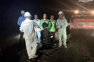 Siết tiến độ, quyết đưa cao tốc Cần Thơ - Cà Mau về đích ngày 19-12