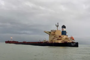 Vụ tàu 178 nghìn tấn mắc cạn: Đơn vị nào chịu trách nhiệm nếu xảy ra sự cố tràn dầu?