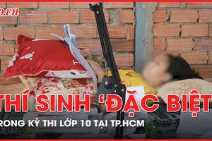 Thí sinh 'đặc biệt' trong kỳ thi vào lớp 10 tại TP.HCM 