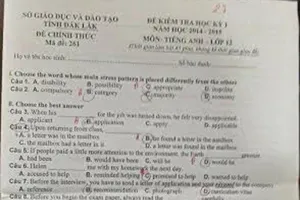 Lộ đề, 25.000 học sinh phải thi lại môn tiếng Anh