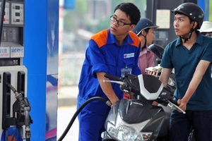 Petrolimex kêu lỗ do cơ chế điều hành giá mới