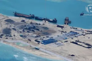 Ảnh mới về hoạt động cải tạo của Trung Quốc tại bãi Chữ Thập