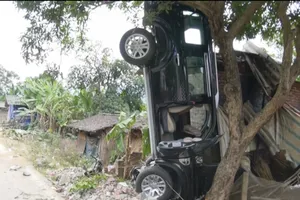 Đình chỉ công tác Bí thư Hà Quảng lái xe làm chết 3 người