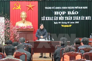 Phục dựng lễ rước kiệu Ngọc Lộ tại lễ hội khai ấn Đền Trần