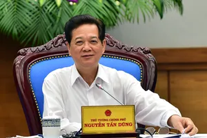 ‘Cán bộ, công chức liên quan, tiếp tay cho buôn lậu phải kiên quyết xử lý’