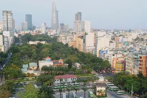 Giả danh cảnh sát, gây mê cướp xe