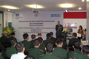 Khai giảng lớp tiếng Anh gìn giữ hòa bình cho sĩ quan QĐND Việt Nam