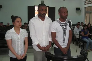 Xét xử băng nhóm người nước ngoài lấy cắp thông tin qua mạng để lừa đảo 