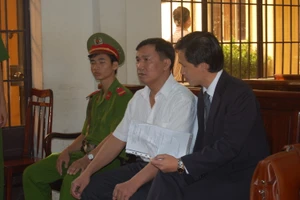 Vụ Suối Tre: Nhân chứng quan trọng bị bắt giam nhưng tòa không biết